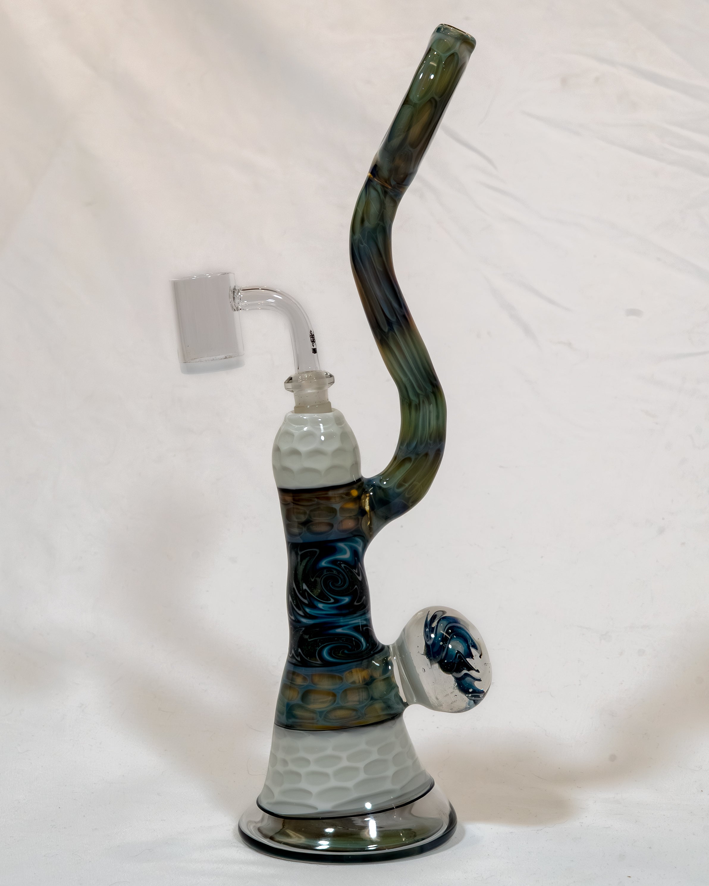 White Honeycomb Dab Rig w/ Blue Accents